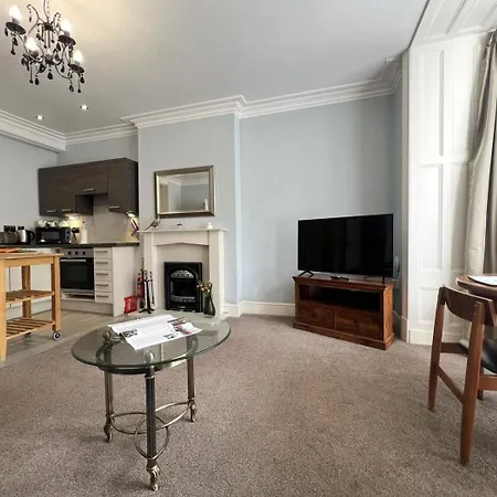 1 Bed In Oc-sz441 شقة كيسويك